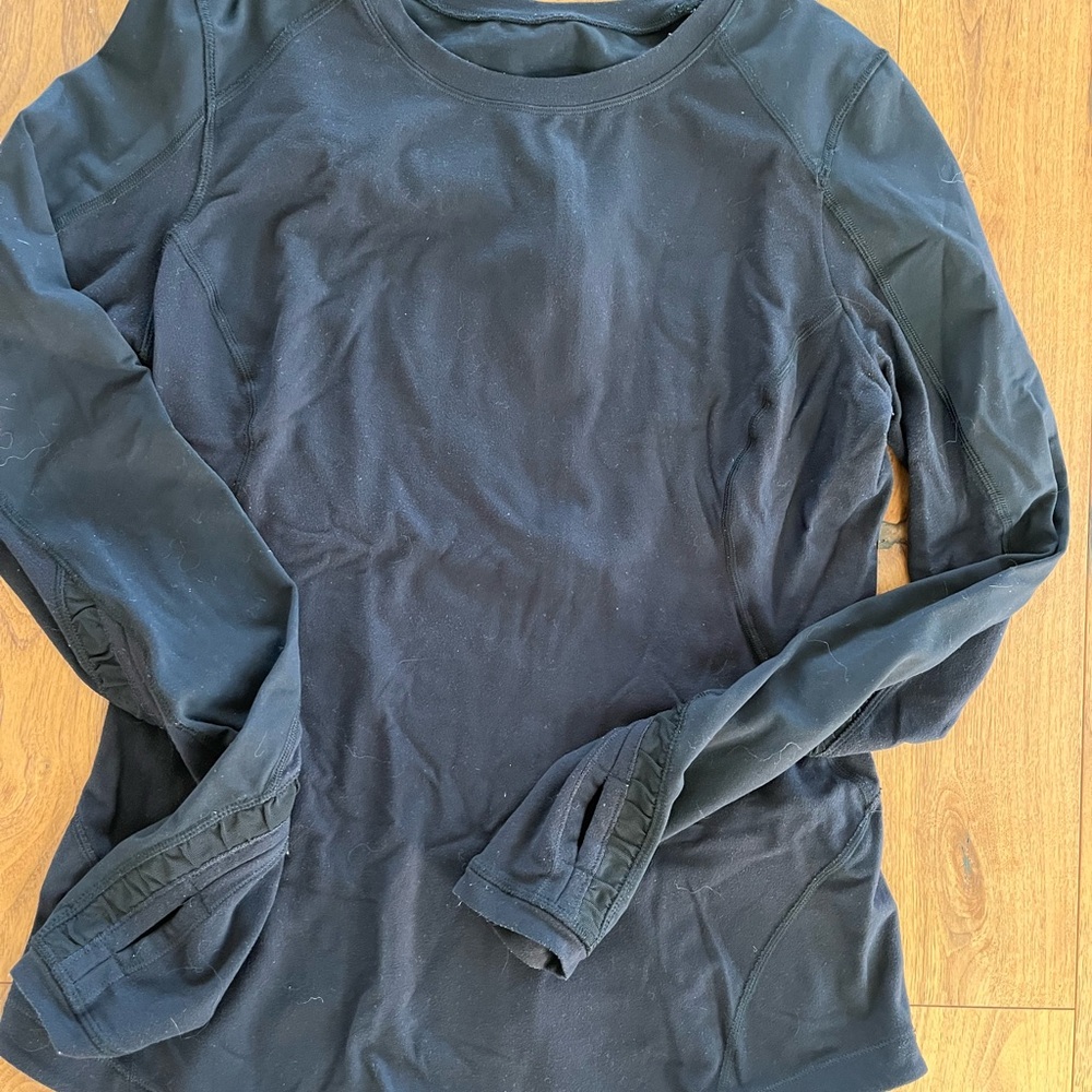 Lululemon Black Long Sleeve Top with rushing size 10
